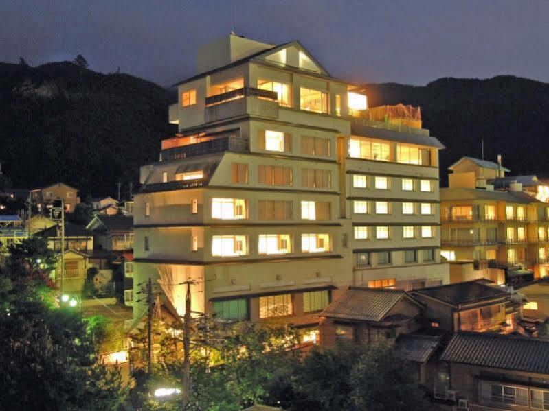 Onsen Hotel Omoto Мацумото Екстер'єр фото